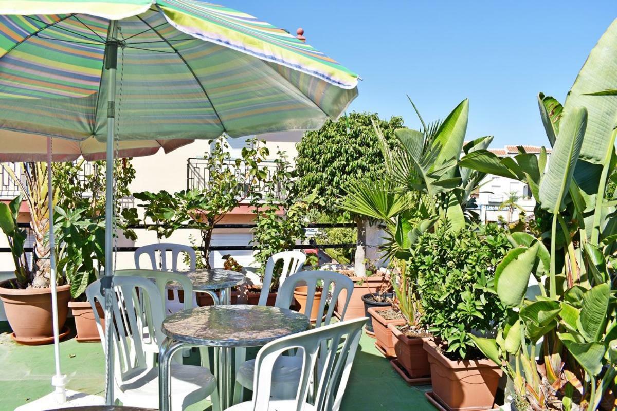 Hostal Sol Y Mar Nerja Exterior photo